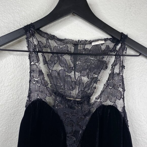 Poleci Top Women's Velvet Lace Sleeveless Black Sz XS Whimigoth Vamp Witch - Picture 4 of 10